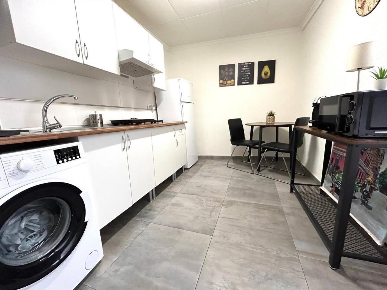 Plaza Circular Mas Que Apartamentos Murcja Zewnętrze zdjęcie